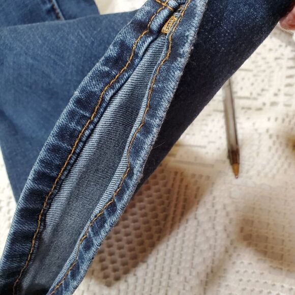 Buffalo David Bitton Faith Mid Rise Straight Distressed Women's 32 Blue - Picture 6 of 9